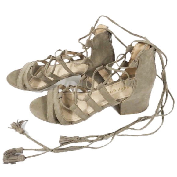 Madden Girl Gladiator Sandals Size 9M Taupe - Picture 2 of 7